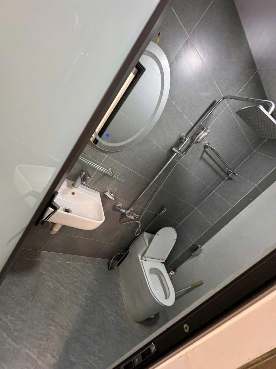 Cho thuê nhà ngõ 167 Thanh Nhàn, 4 tầng x 25m2, 3 ngủ kk, 12 Triệu - Ảnh 1